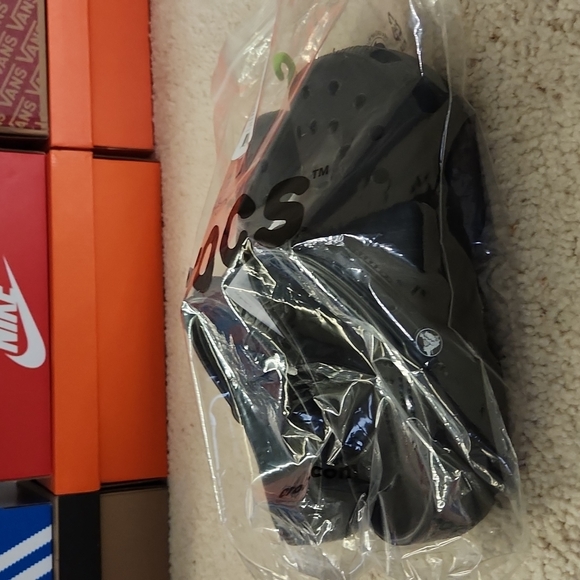 (SOLD SOLD) - Picture 2 of 3